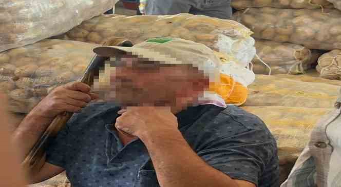 Sahte 10 bin TL ile alışveriş i&ccedil;in &ccedil;ıktığı pazarda esnafa yakalandı
