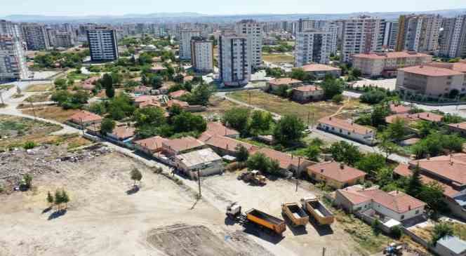 Başkan Çolakbayrakdar’dan Hoca Ahmet Yesevi’ye 5 müjde