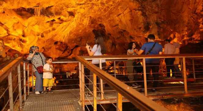 Gölbaşında Tulumtaş Mağarası vatandaşların ziyaretine açıldı