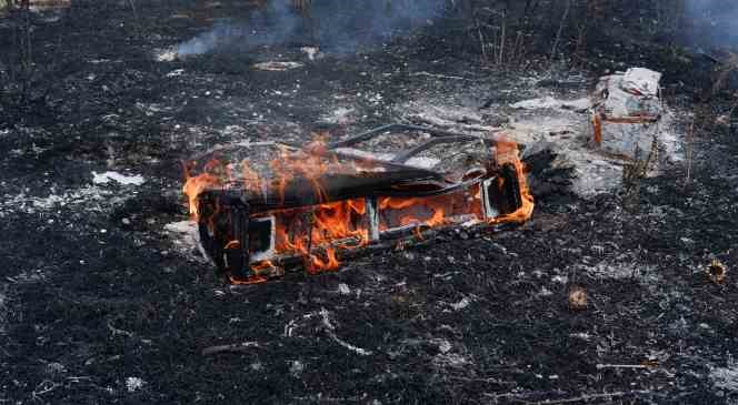 Pes dedirten olay: Otluk alanda yakılan çekyatlar yangına sebep oldu