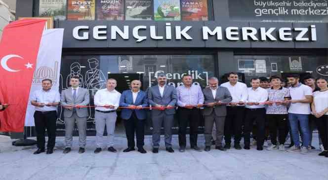 Kızıltepe’de ikinci gençlik merkezi hizmete girdi