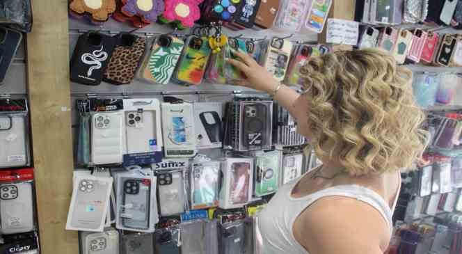 Vatandaşların yeni favorisi lansman tipi kılıflar
