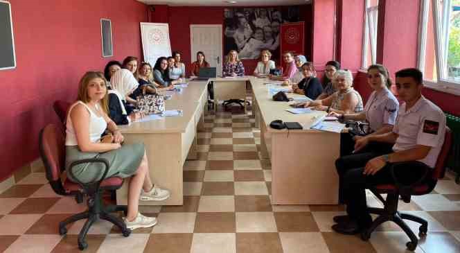 Kırklareli’nde kadına yönelik şiddeti önleme toplantısı