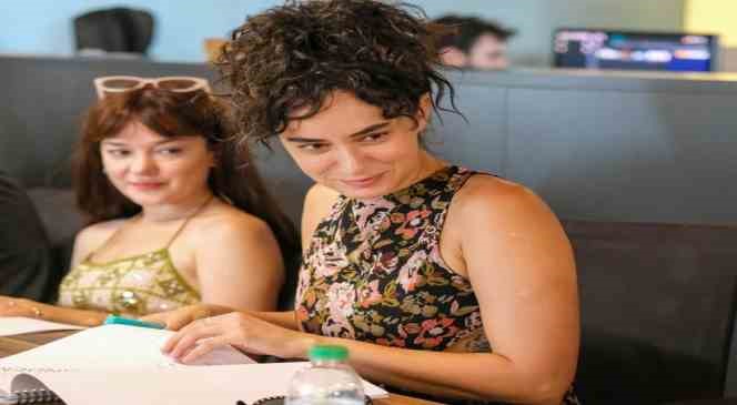 Yaren Leylek hikayesi &uuml;nl&uuml; oyuncuları aynı filmde buluşturdu
