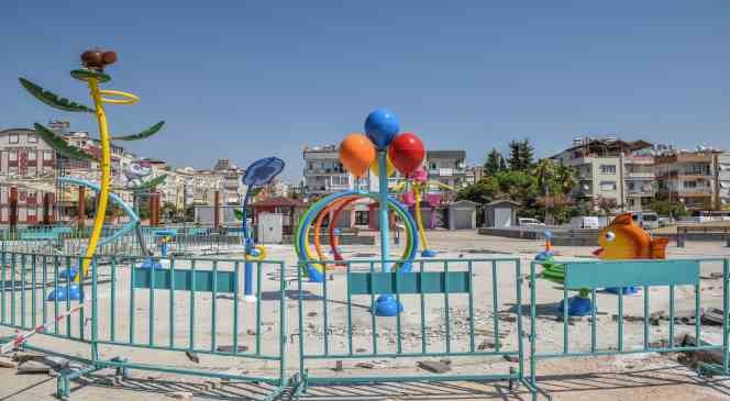 Kepez’de çocuklara su oyun parkı yapılıyor