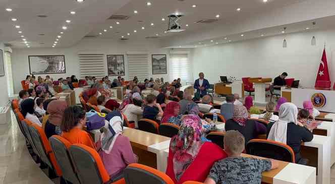 Vali Sonel: &ldquo;Kapımız sizlere her zaman a&ccedil;ık&rdquo;
