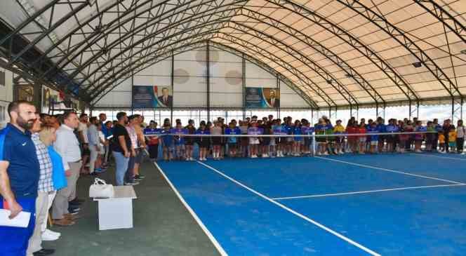 Şırnak’ta ANALİG tenis çeyrek final müsabakaları başladı