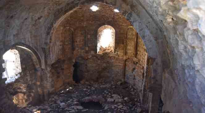 Tarihi Komk Manastırı turizme kazandırılacak
