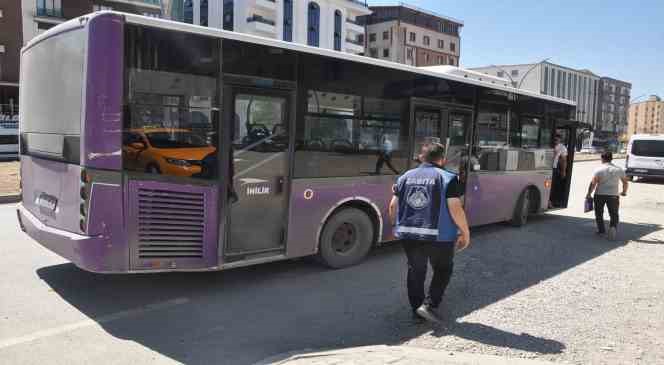 Yüksekova’da şehir içi servisler denetlendi