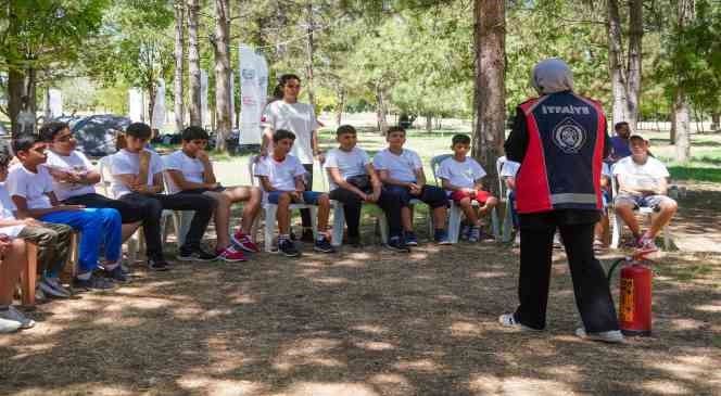 Diyarbakır itfaiyesinden çocuklara eğitim