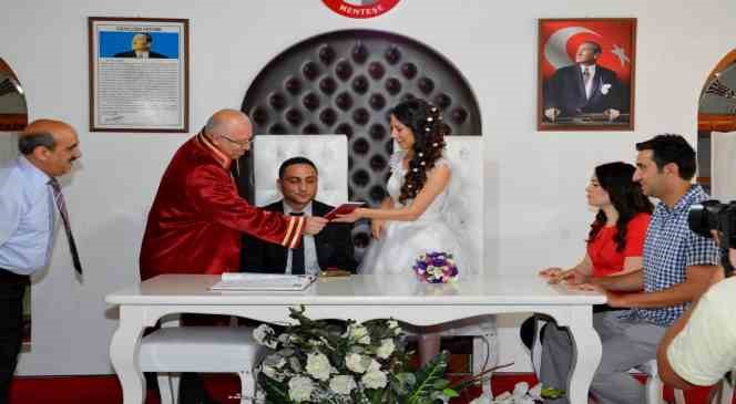 Menteşe’de ilk 7 ayda 407 nikah kıyıldı