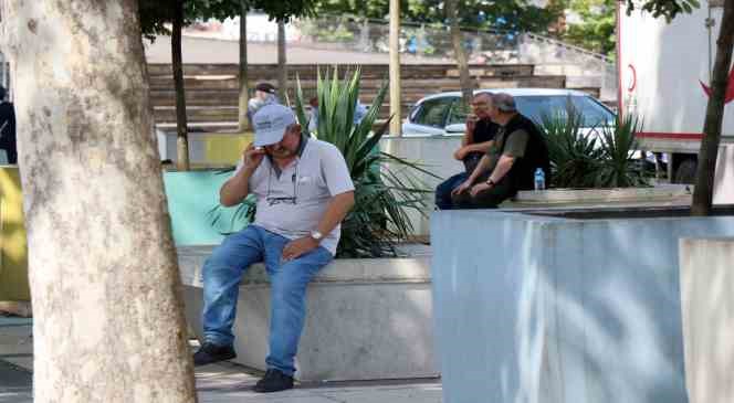 Kalp krizlerindeki artış tedirgin ediyor: Merak edilenleri uzmanı cevapladı