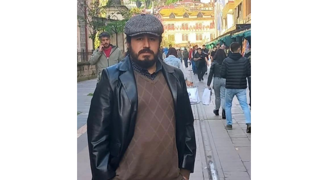 Tiyatro oyununu sergilemek i&ccedil;in 30 g&uuml;nde 20 kilo verdi
