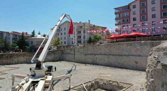 Rahman Camii’nin temelleri Keçiören’de atıldı