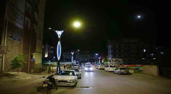 Şırnak ışıl ışıl bir g&ouml;r&uuml;nt&uuml;ye kavuştu
