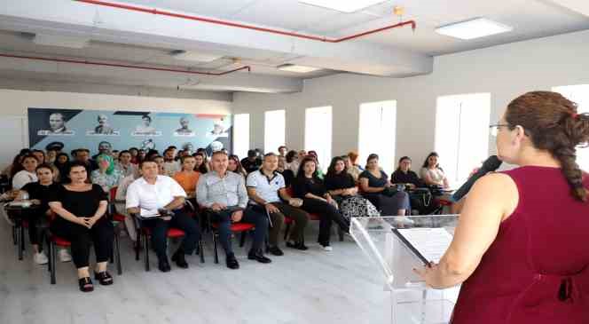 Akdenizli gençlerin sertifika heyecanı