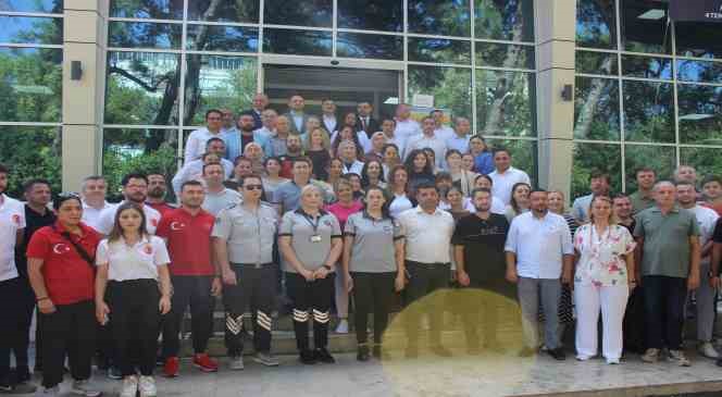 Gen&ccedil;lik ve Spor Bakan Yardımcısı Enes Eminoğlu: &ldquo;Cumhurbaşkanımızın da ifade ettiği gibi T&uuml;rkiye Y&uuml;zyılı, gen&ccedil;liğin y&uuml;zyılı olacak, sporun y&uuml;zyılı olacak&rdquo;
