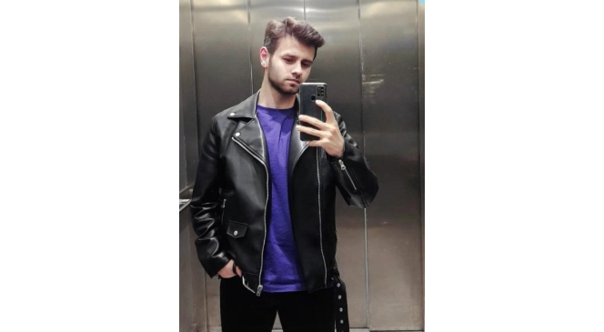 Üniversiteli genç denizde yüzerken boğuldu