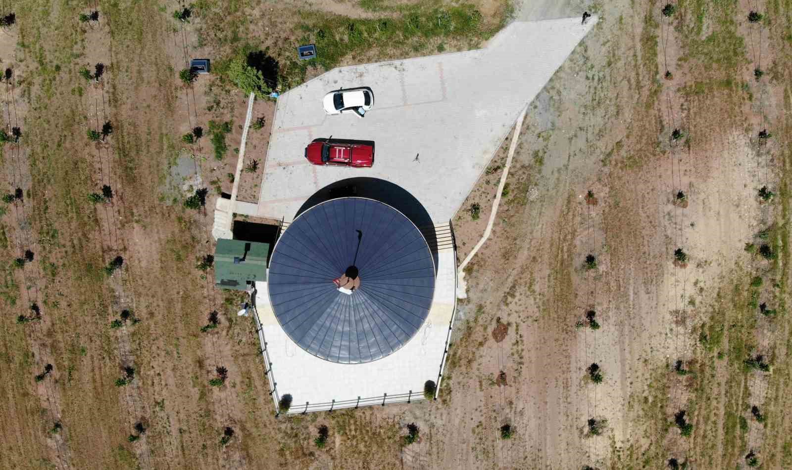 Dağ başında 360 derece d&ouml;nen ev
