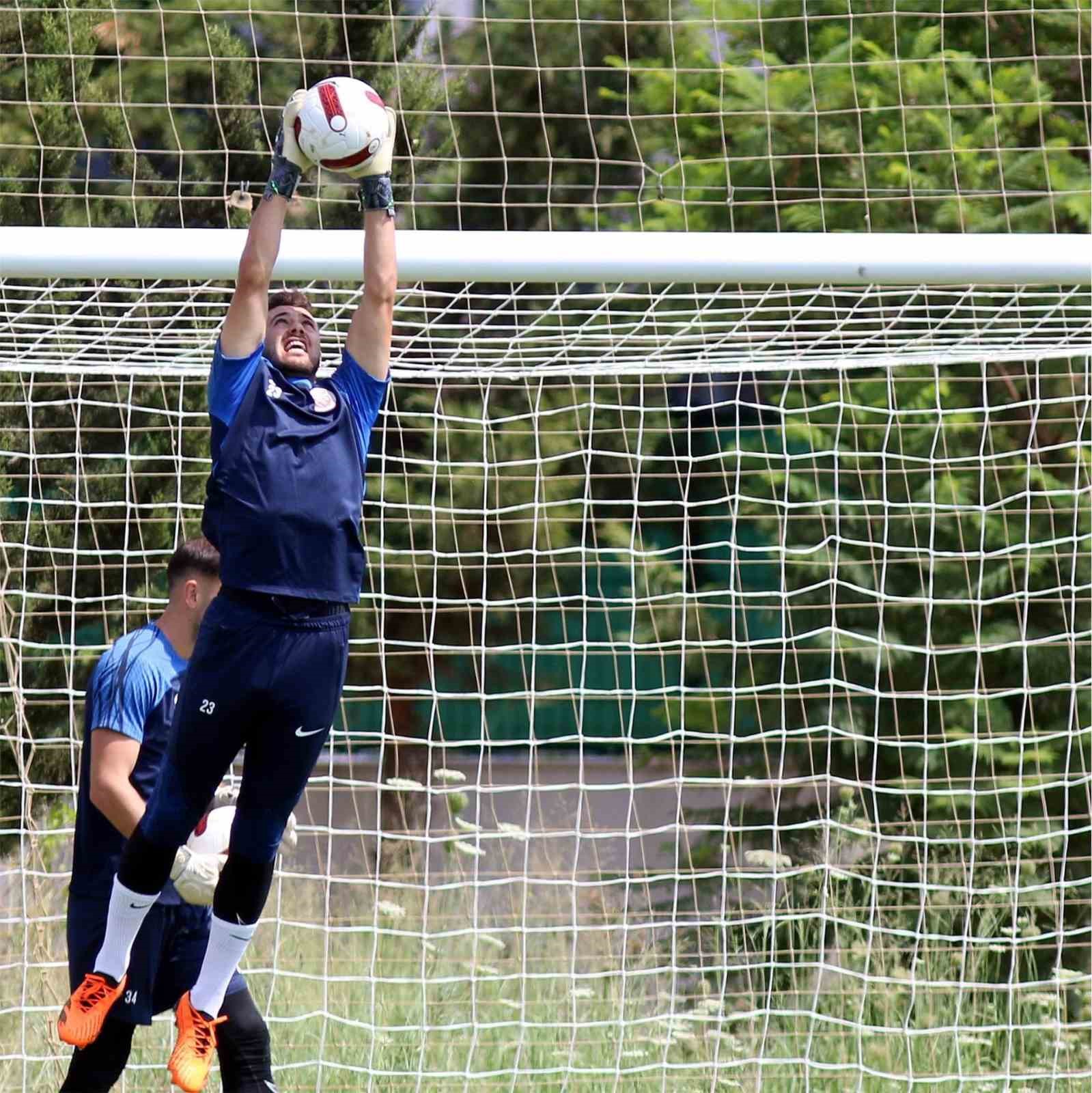 Antalyaspor, sezonun ilk ma&ccedil;ına hazır
