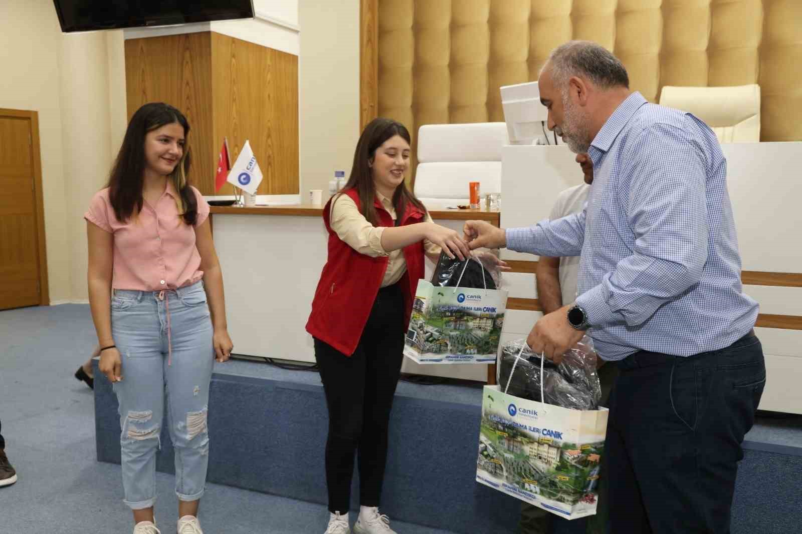 Başkan Sandıkçı, Hataylı gençleri ağırladı