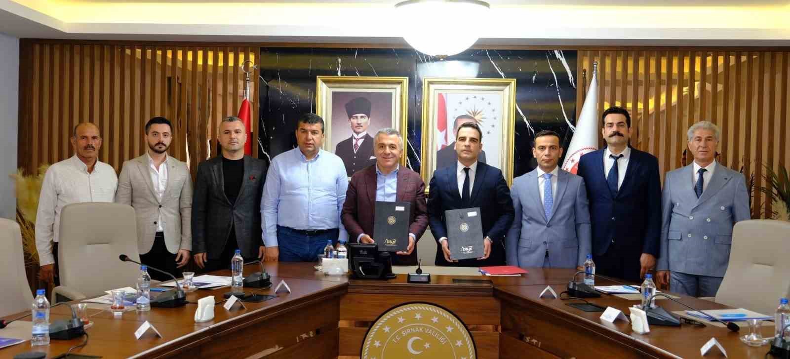 "Silopi Yer Fıstığı ile Gen&ccedil;lerimiz &Uuml;retiyor" projesi i&ccedil;in protokol imzalandı
