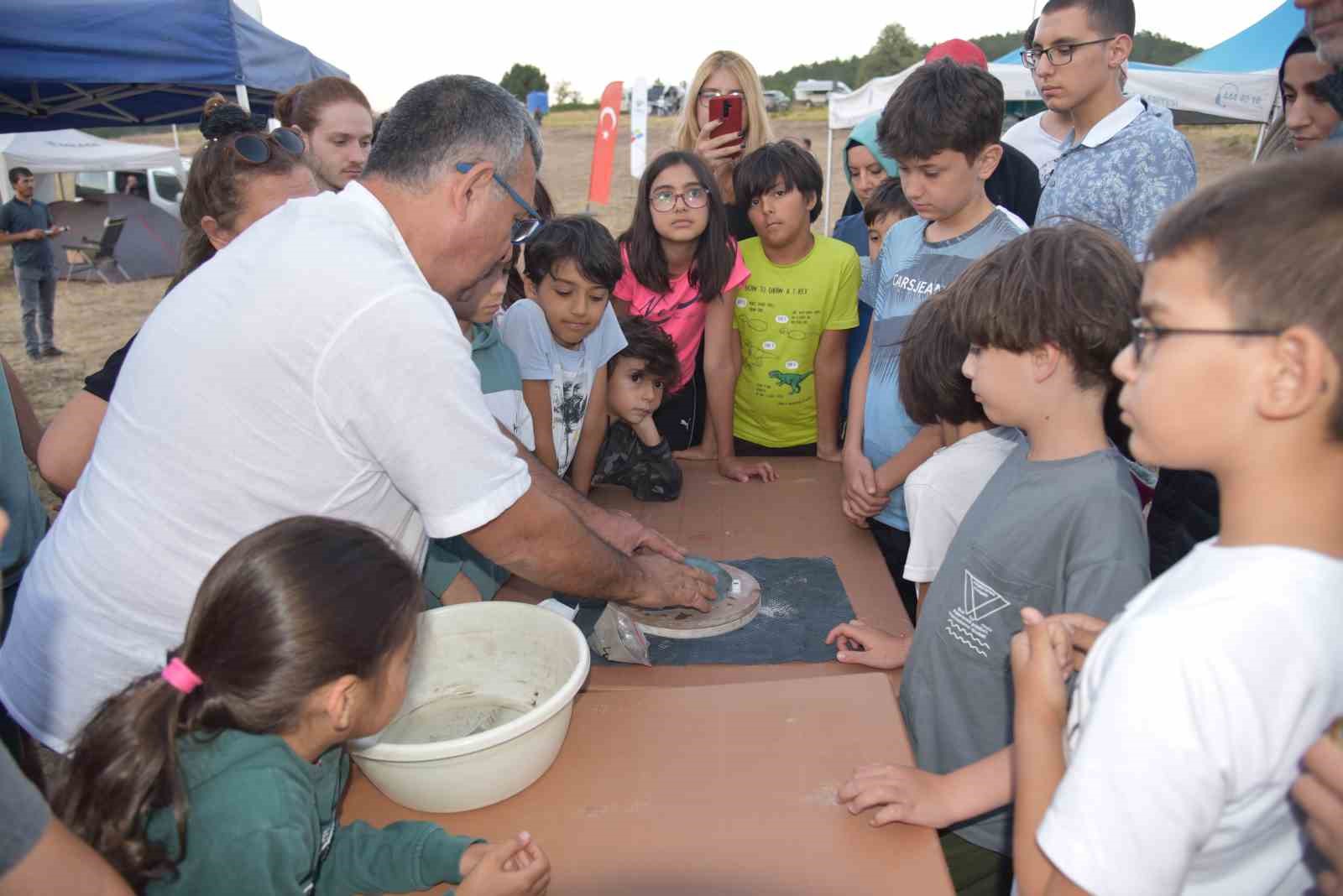 G&ouml;ky&uuml;z&uuml; meraklıları Sındırgı&rsquo;da buluşacak
