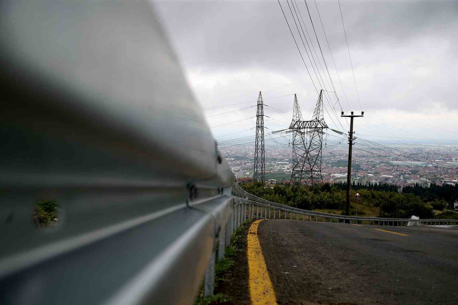 Paraşüt Tepe’ye giden yol artık daha güvenli