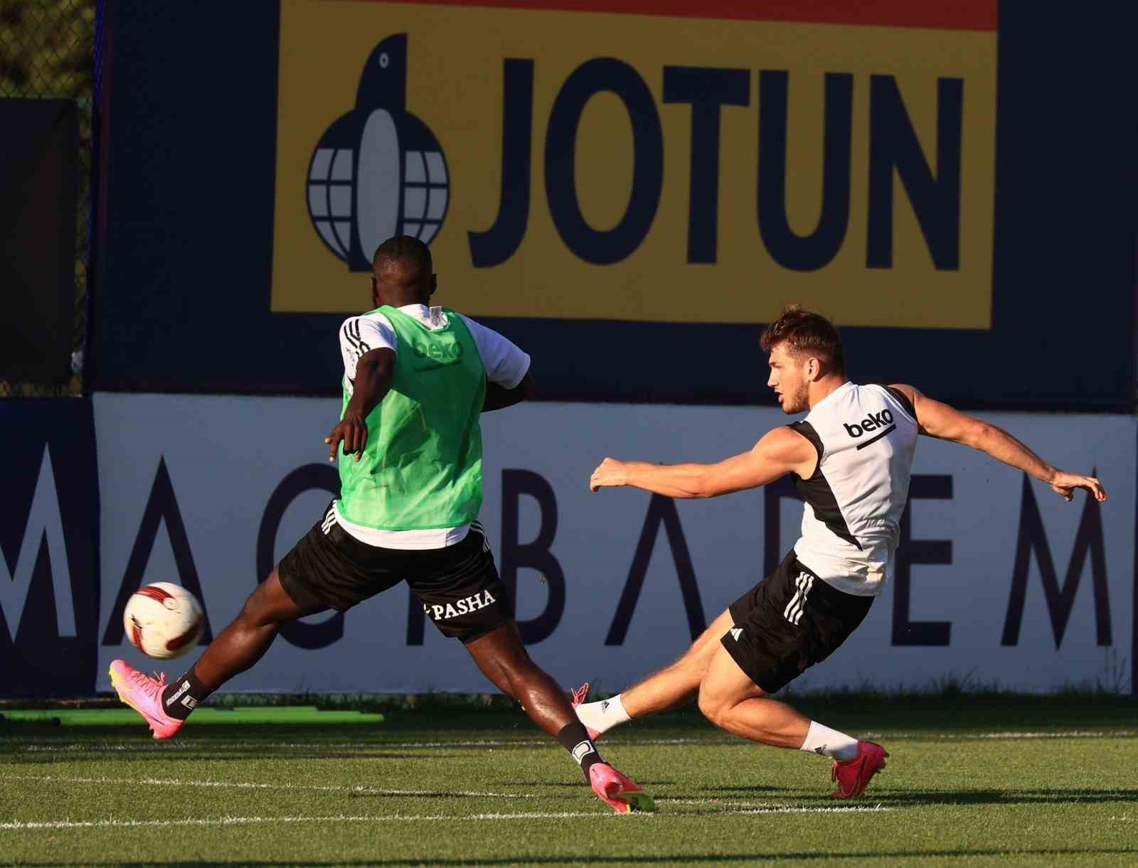 Beşiktaş, Karagümrük maçı hazırlıklarına başladı