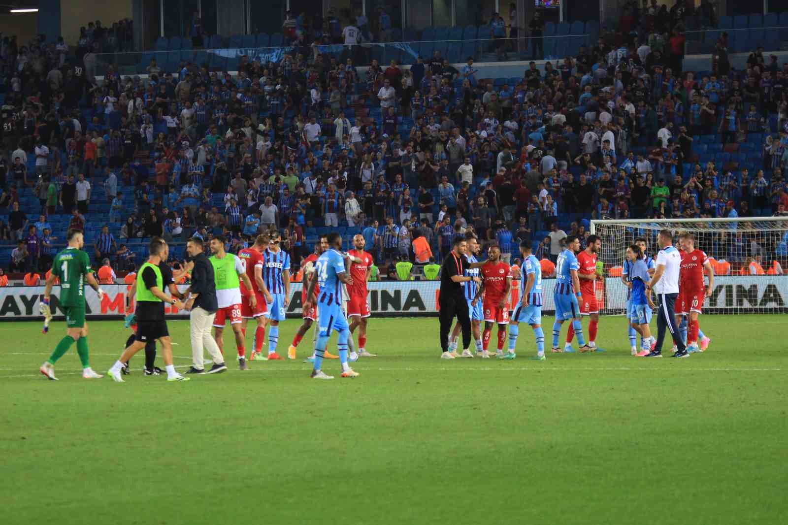 Trendyol S&uuml;per Lig: Trabzonspor: 1 -  Antalyaspor: 0 (Ma&ccedil; sonucu)
