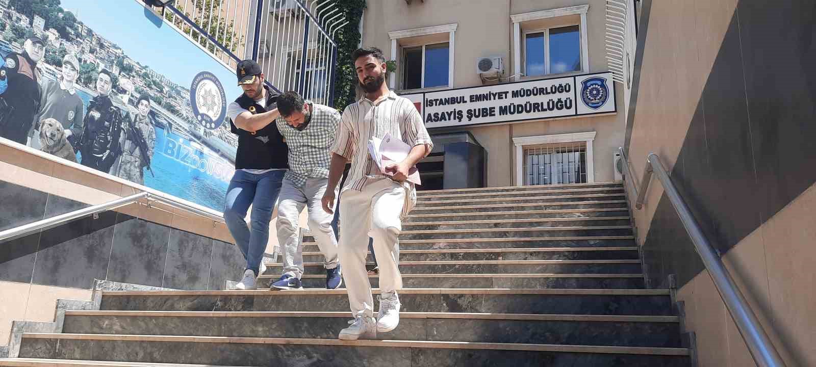 Esenler’de duvarı delerek elektronik eşya hırsızlığı yapan şüpheliler yakalandı 