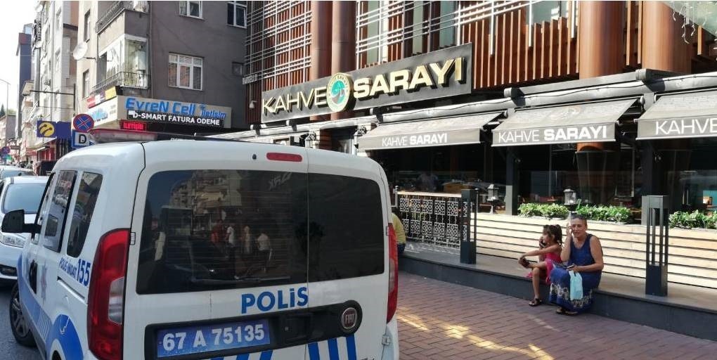 600 lira değerinde &ccedil;akmak &ccedil;aldı
