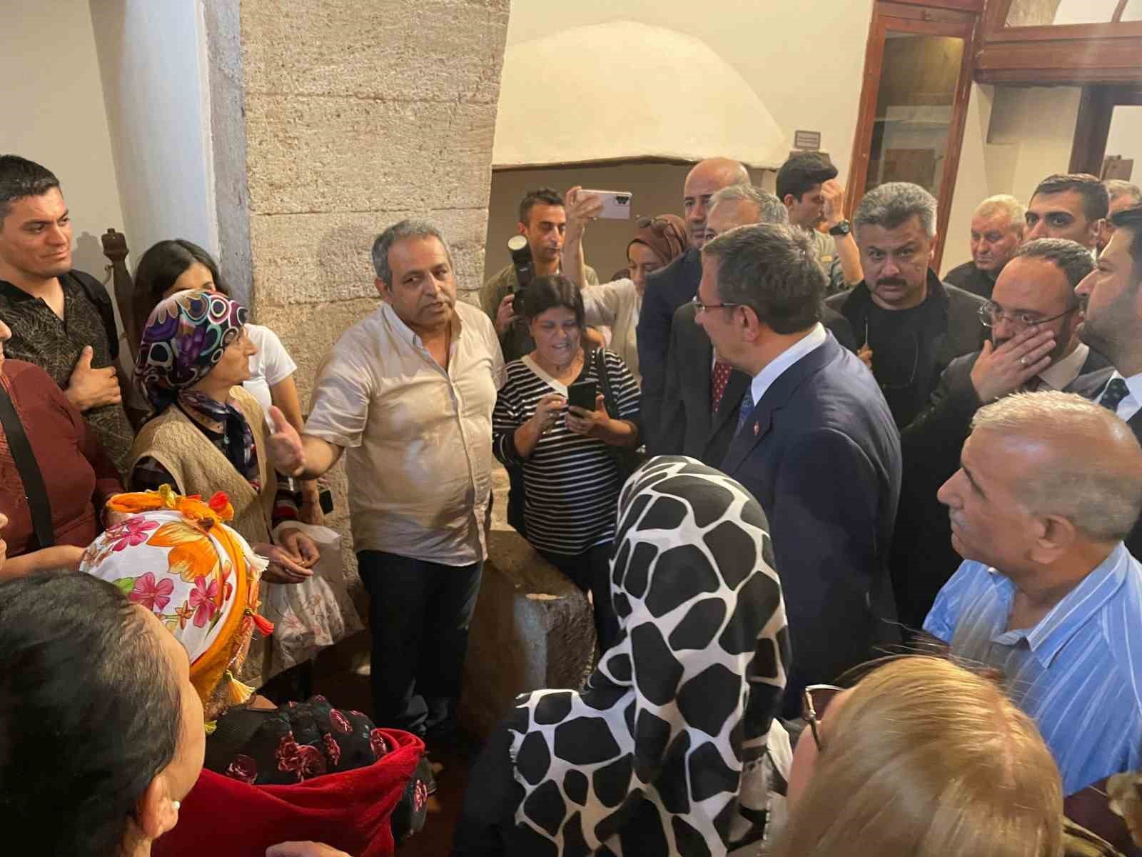 Cumhurbaşkanı Yardımcısı Yılmaz: "Irk, dil, mezhep ve meşrep farklılıklarını öne çıkararak kardeşliğimizi hedef alanlara karşı uyanık olmalıyız"