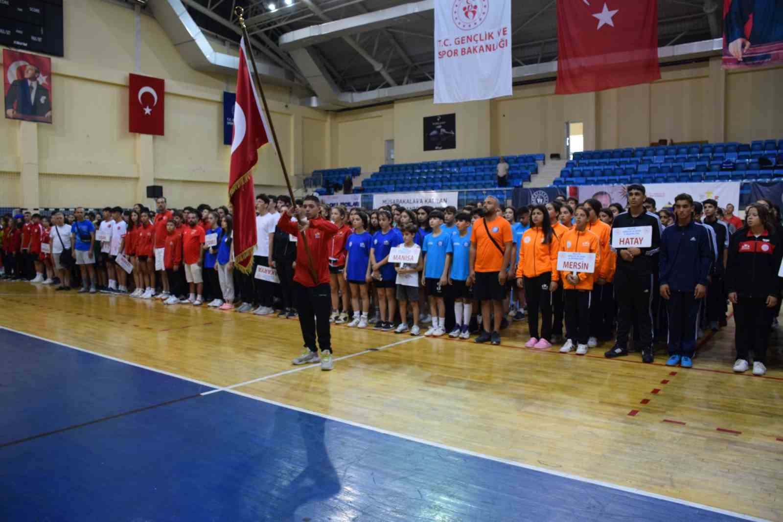 Analig Hentbol Yarı Final Müsabakalarına Bilecik ev sahipliği yapıyor