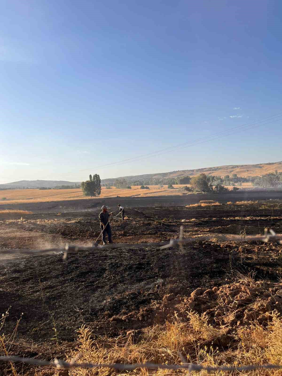Yozgat&rsquo;ta 500 d&ouml;n&uuml;m buğday ekili alan 10 dakikada yandı
