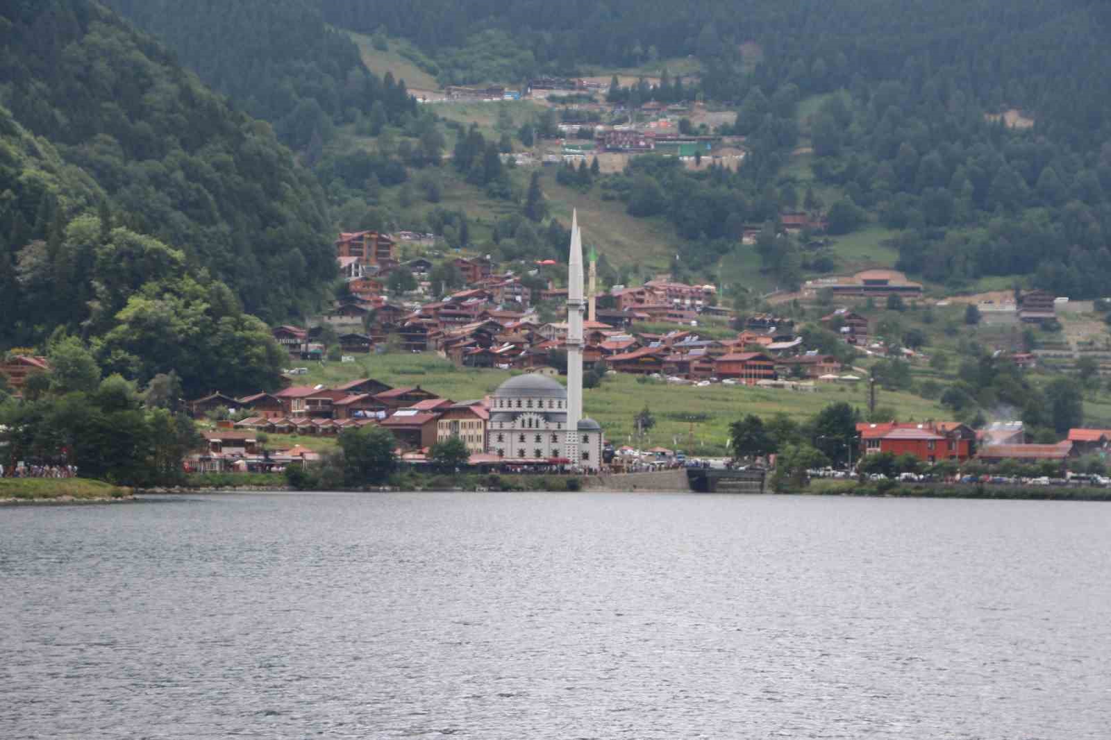 Trabzon&rsquo;a gelen turist sayısındaki artışa rağmen Uzung&ouml;l&rsquo;de bu yıl konaklama sayısında d&uuml;ş&uuml;ş yaşandı
