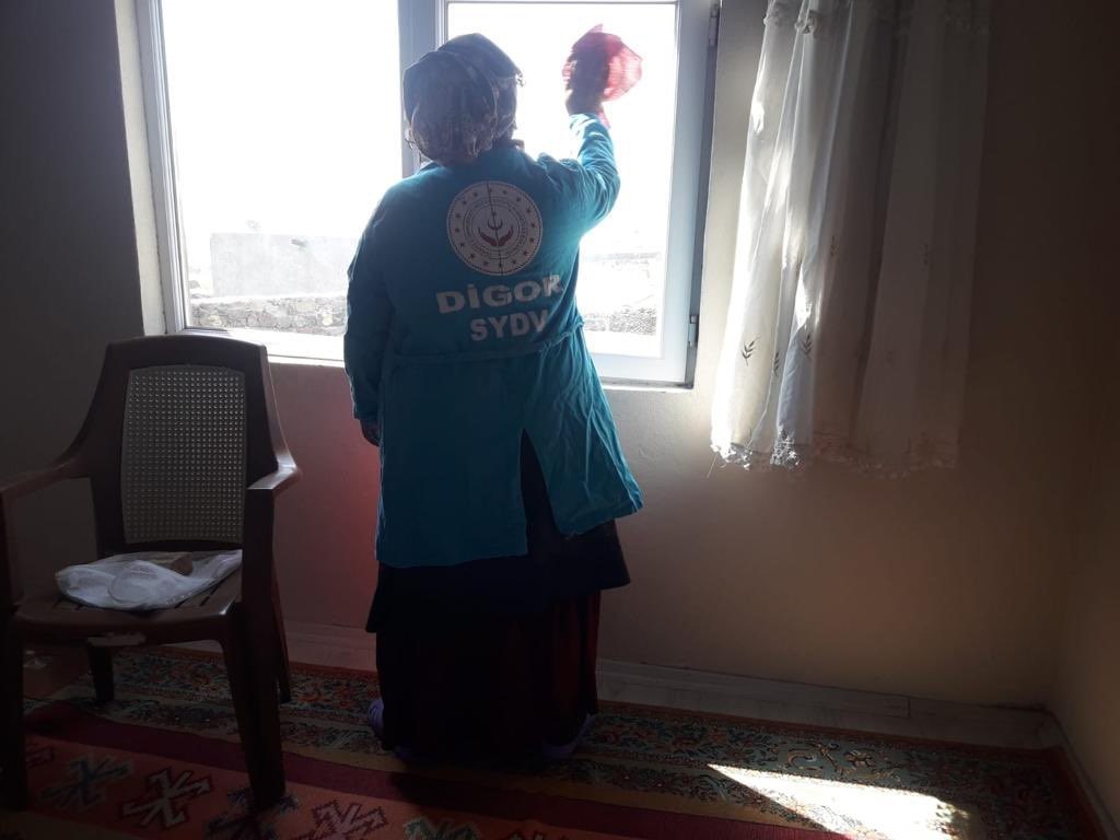 Digor&rsquo;da yaşlı ve engellilere evde bakım hizmeti

