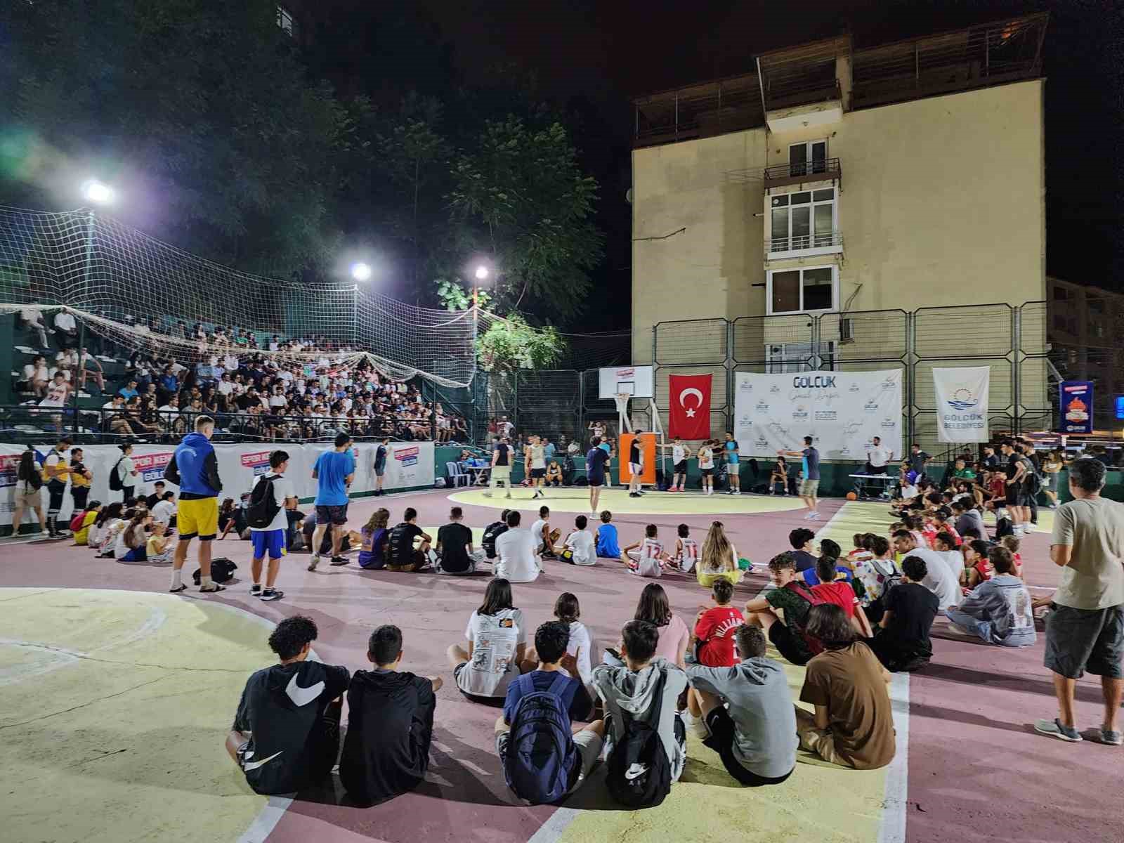 Şölen havasında geçen Sokak Basketbolu Turnuvası sonra erdi