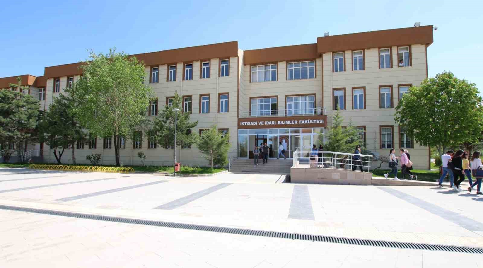 NEVÜ’ye akademisyen ataması yapıldı