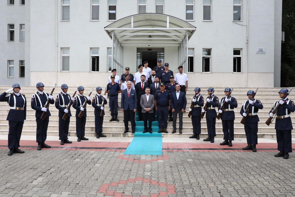 Vali Cevdet Atay veda ziyaretlerini hızlandırdı