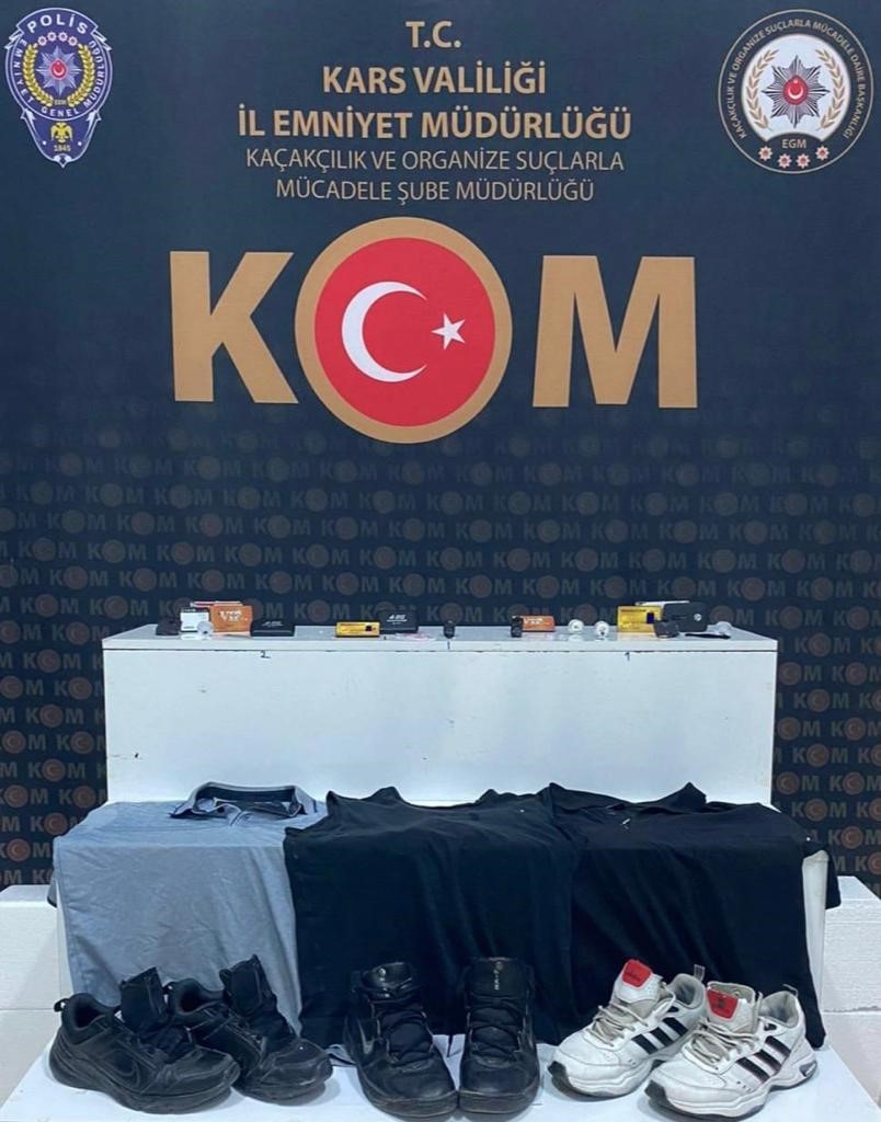 Kars&rsquo;ta s&uuml;r&uuml;c&uuml; kursu sınavına operasyon
