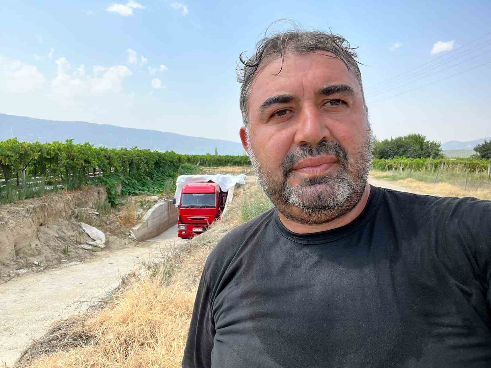 Sarıg&ouml;l&rsquo;de şaraplık &uuml;z&uuml;m alımlarına başlandı
