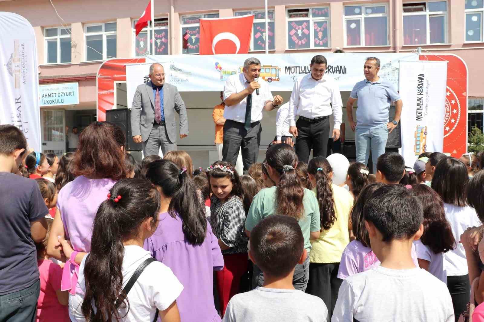 Bu proje öğrencileri hem eğitiyor hem de eğlendiriyor