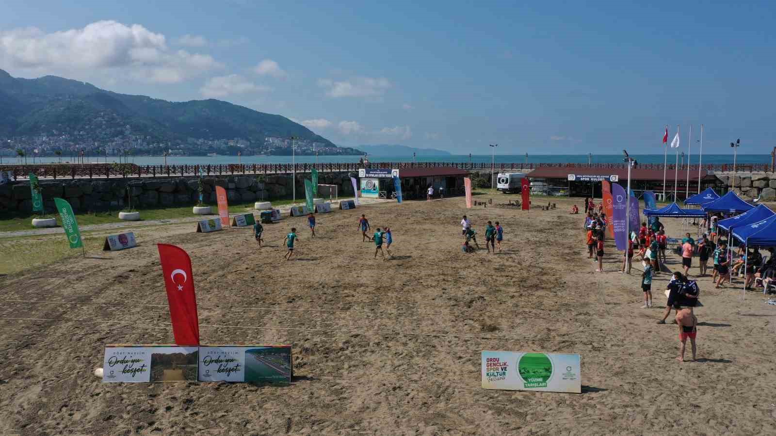 Ordu&rsquo;da Ragbi turnuvası nefes kesti
