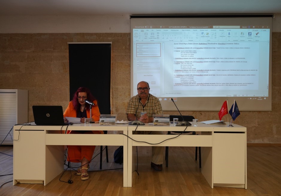 K&Uuml;N&rsquo;de b&uuml;y&uuml;k usta &lsquo;Aşık Veysel&rsquo; anıldı
