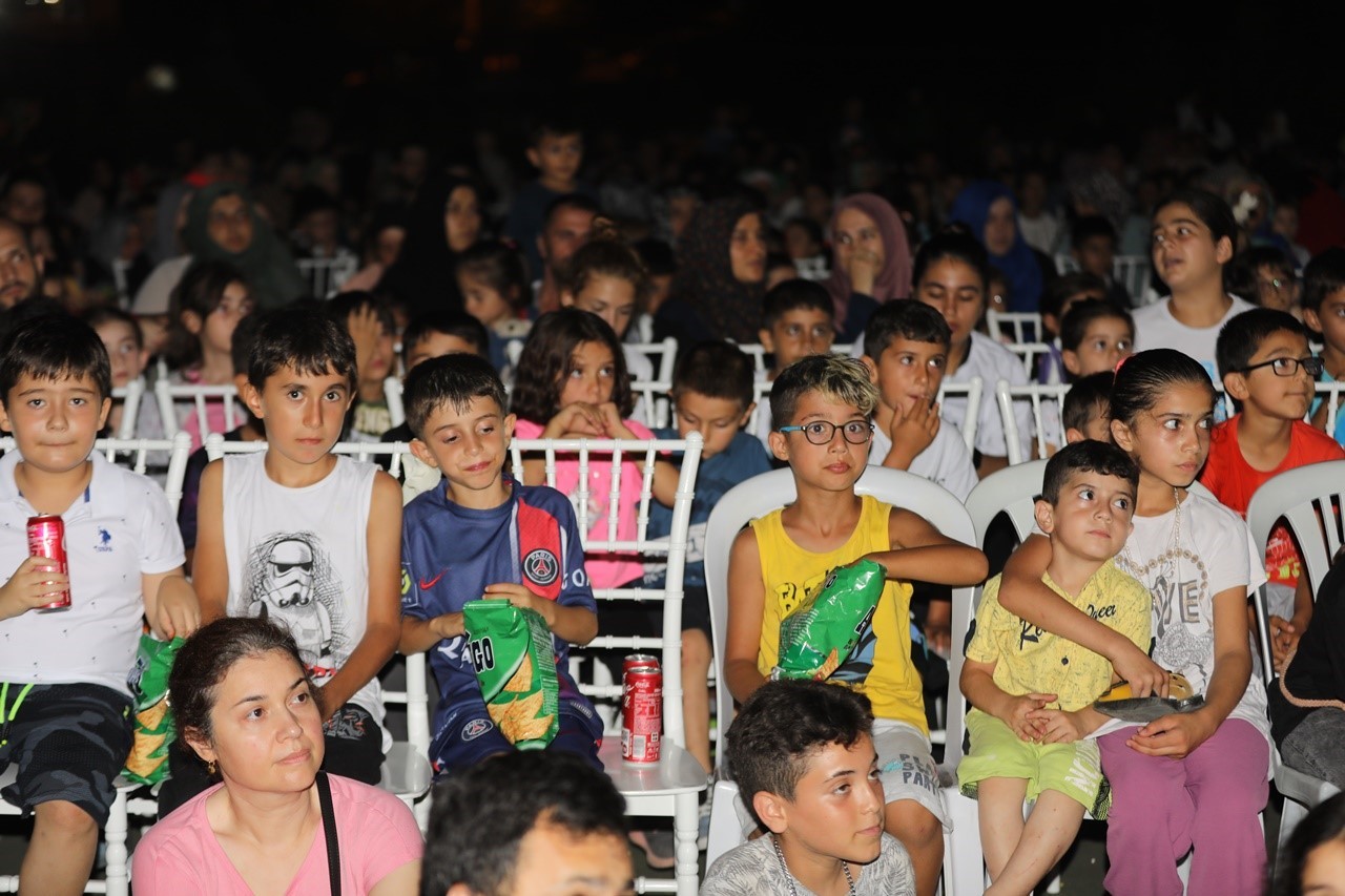 Çocuk sineması etkinliğine yoğun ilgi