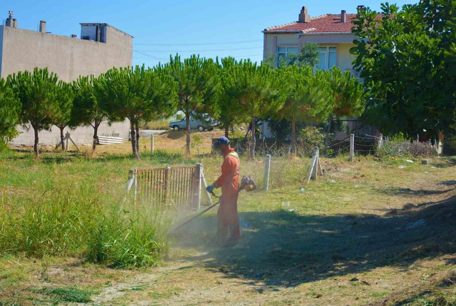 Lapseki Belediyesi projeler ve çalışmalarla faaliyetlerini sürdürüyor