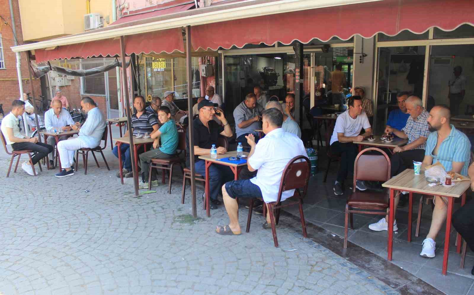Eskişehir’de kıraathane sohbetleri kültürü hâlâ yaşatılıyor