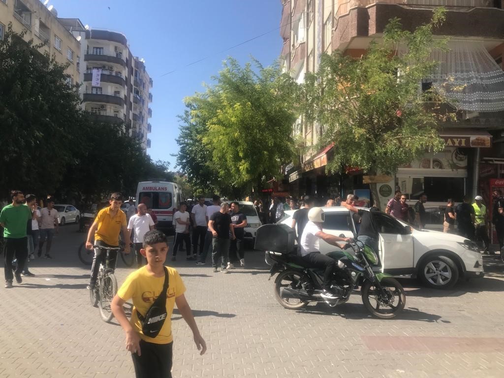 Siirt’te iki grup arasında bıçaklı kavga: 1 yaralı