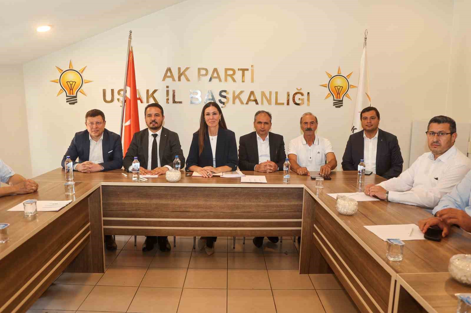 AK Partili Karaaslan: "Türkiye ve Türkiye’nin bütün şehirleri en iyisini hak ediyor"